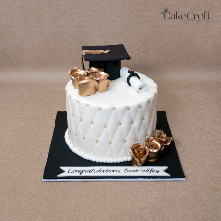 Elegant graduation cake with cap and diploma design in Dhaka